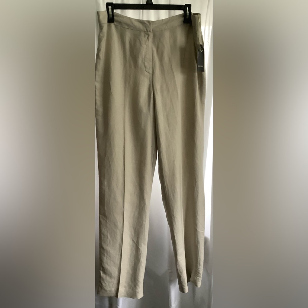 Jones New York Size 10 NWT women’s Tan Pant